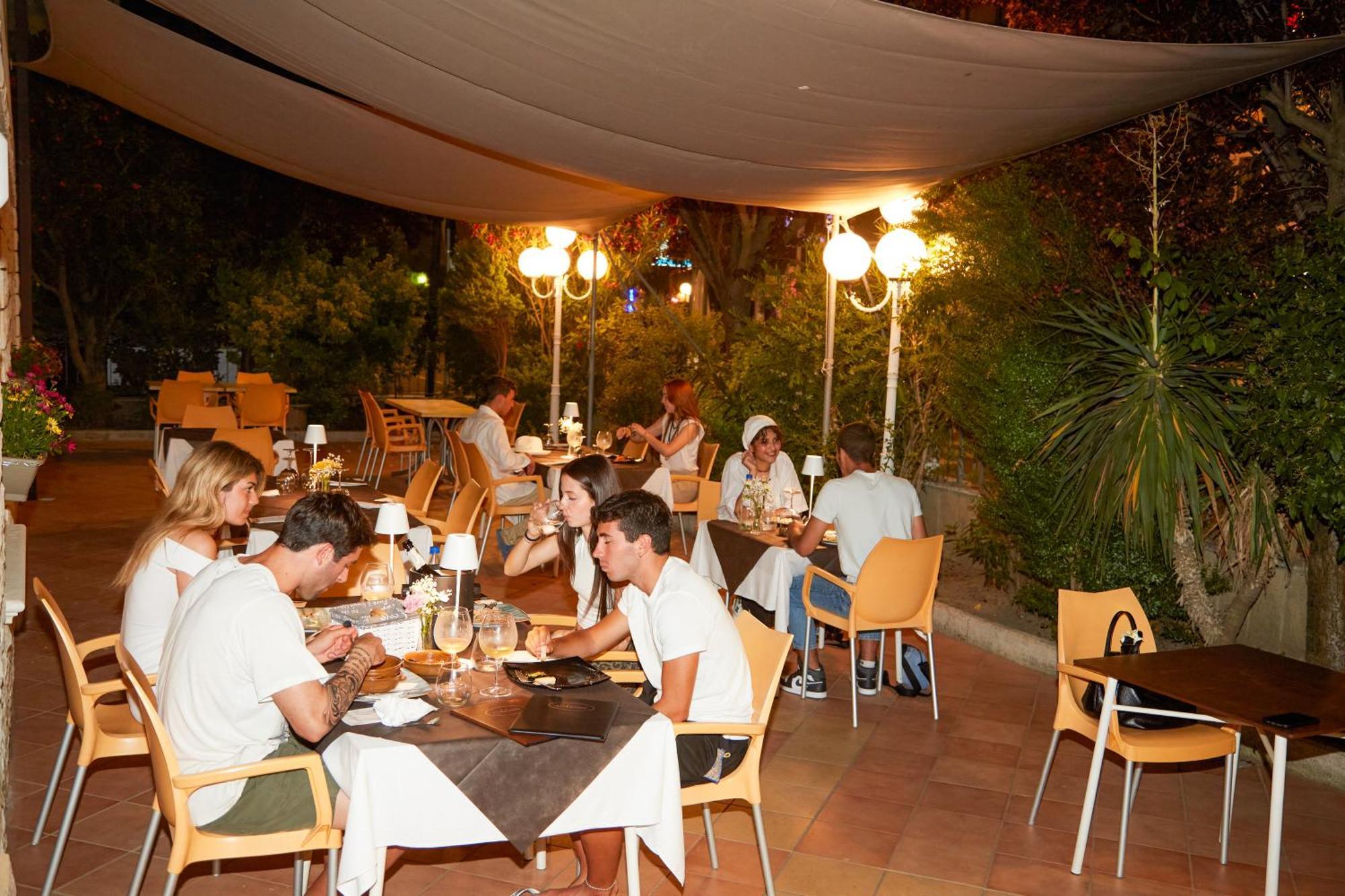 Hotel Italiacervia Cervia Exterior foto